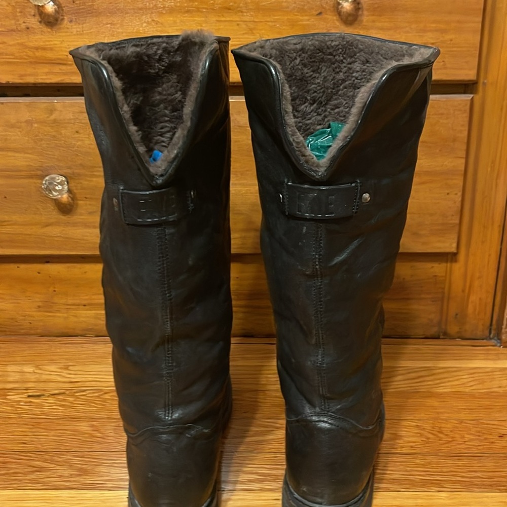 Frye shearing/ fleeces winter tall  riding boots womens size 9.5B - Picture 3 of 14